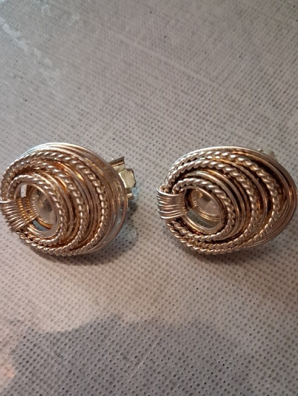Vintage Classic Silver-Tone Twisted Rope Clip-On Earrings